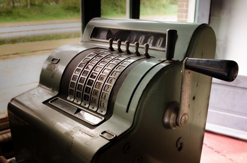 vitrine-LE LAVANDOU-min_register_cash_money_shop_business_retail_store_cashier-717986